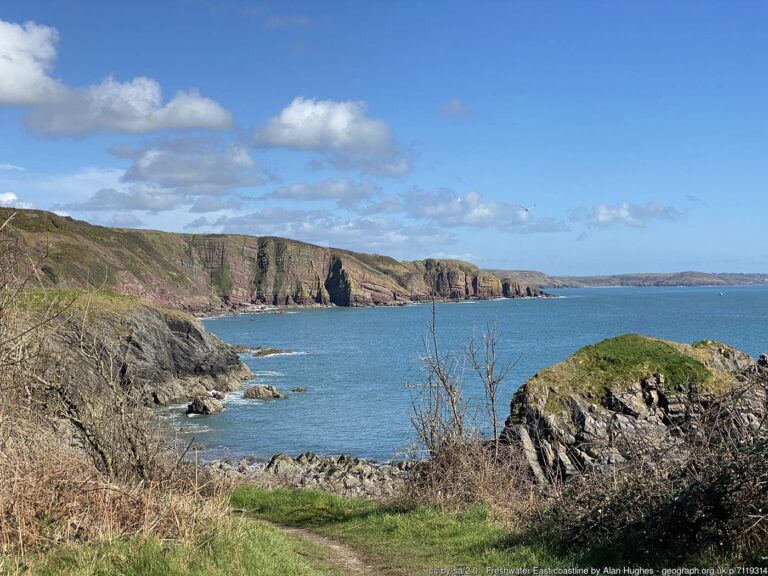 Stackpole Coastline 768x576