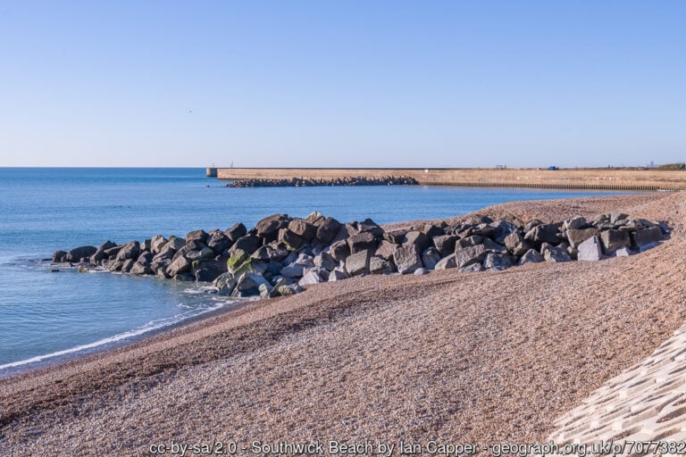 Southwick Beach 768x512