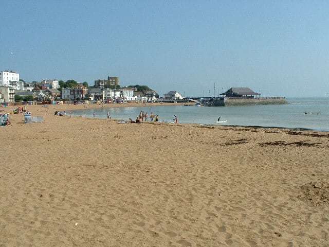 17499 Viking Bay beach