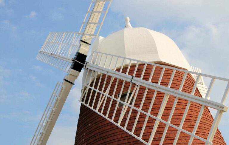 Halnaker Windmill 768x486