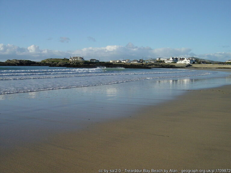 Trearddur Bay Beach 768x576
