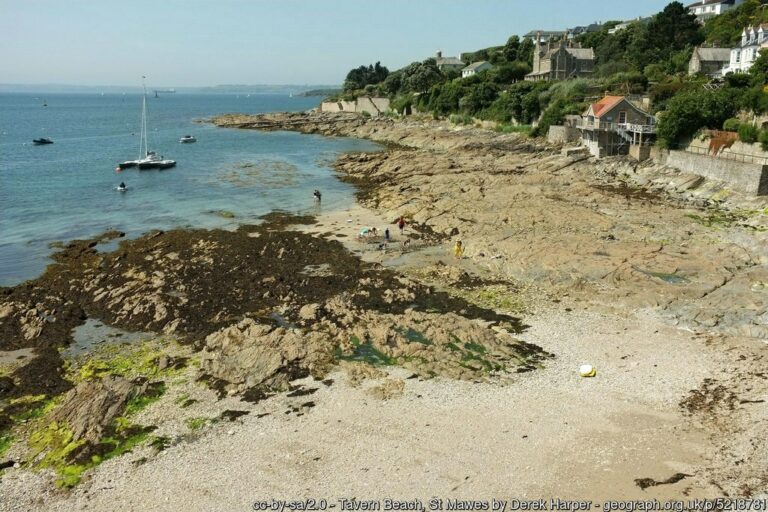 Tavern Beach St Mawes 768x512