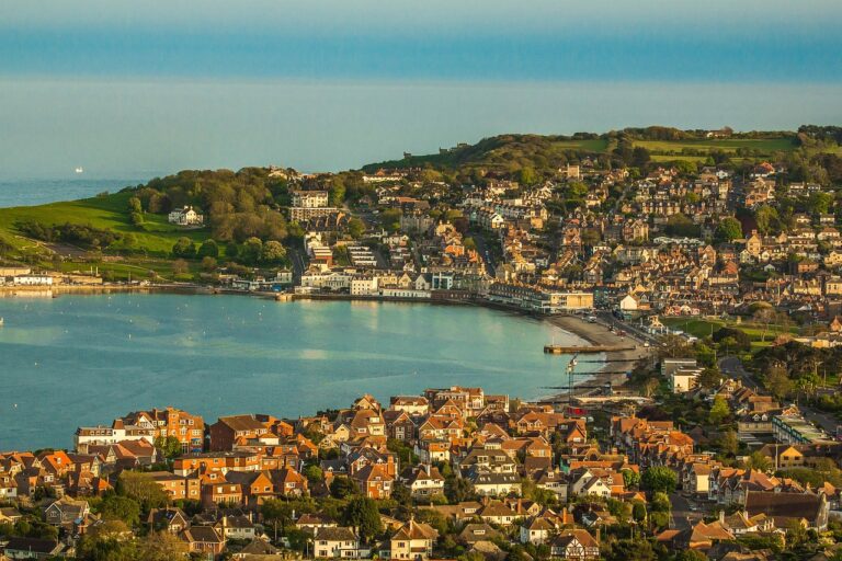 Swanage Bay 768x512