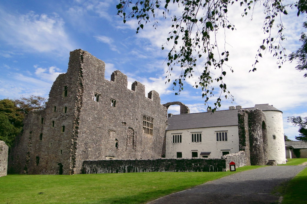 Oxwich Castle