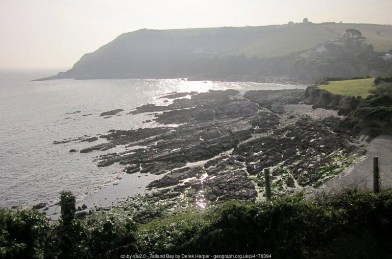 Talland Bay 768x507