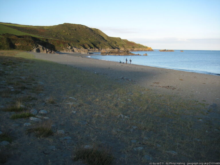 Godrevy Cove 768x576