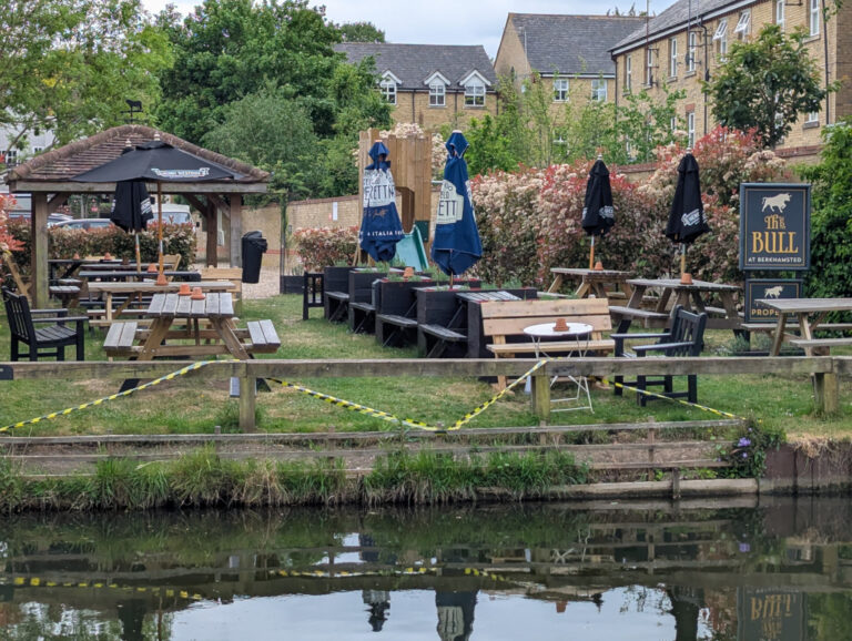 The Bull Canal Garden 768x578