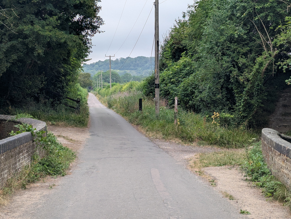 Grand Union canal and country lane, Tring