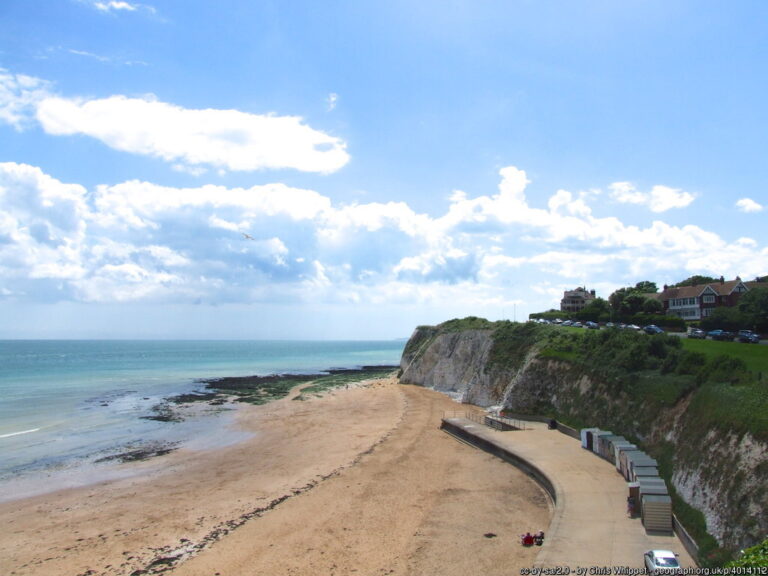 Dumpton Bay Broadstairs Kent 768x576