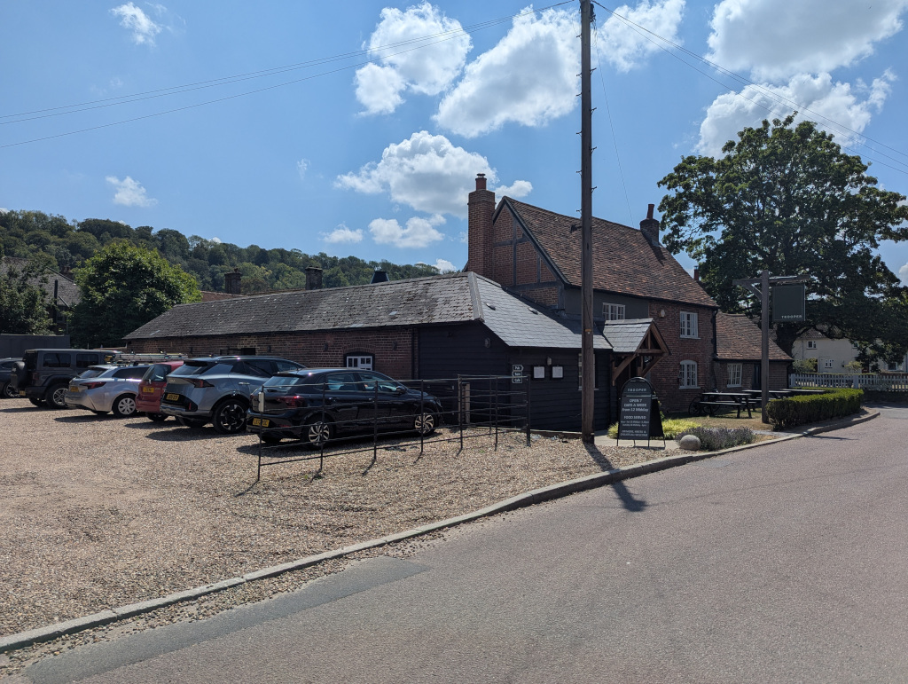 The Trooper Pub Aldbury