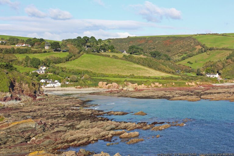Talland Bay Cornwall 768x513