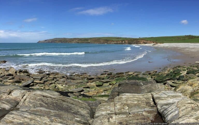 Abermawr Beach Pembrokeshire 768x482