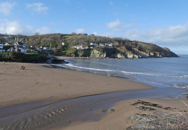 Aberporth Bay Ceredigion 768x533