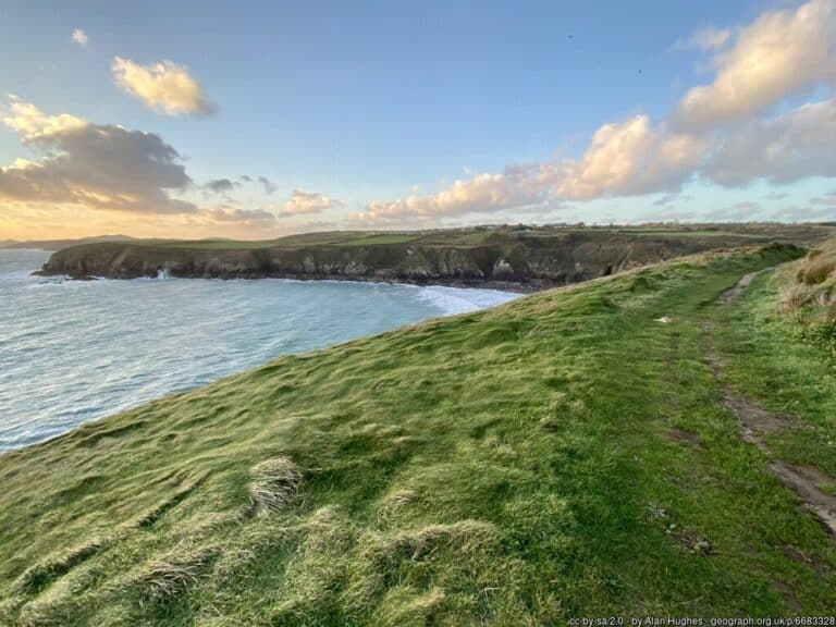 Caerfai Bay St Davids Pembrokeshire 768x576