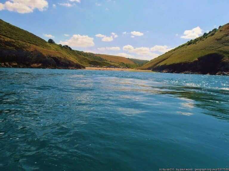 Cwmtydu Beach Ceredigion 768x576